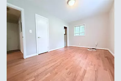 1057 Latham Road, Decatur, GA 30033 - Photo 5
