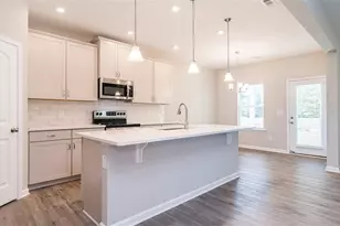 5020 Cecelia Dr, Powder Springs, GA 30127 - Photo 5