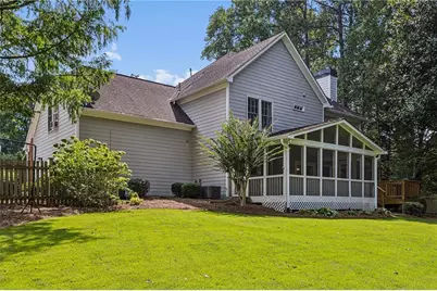 6079 Poplar Bluff Circle, Peachtree Corners, GA 30092 - Photo 37