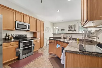 373 Creek Manor Way, Suwanee, GA 30024 - Photo 9