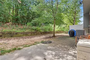 373 Creek Manor Way, Suwanee, GA 30024 - Photo 21