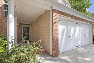2410 Gateview Ct, Cumming, GA 30040 - Photo 3