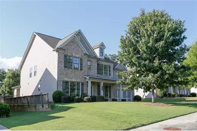 620 Hunters Grove Ct, Sugar Hill, GA 30518 - Photo 3