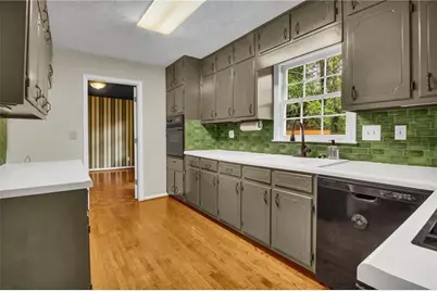 2594 W Fontainebleau Court, Atlanta, GA 30360 - Photo 11