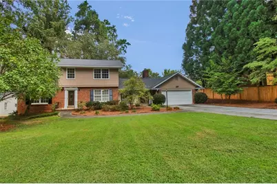 2594 W Fontainebleau Court, Atlanta, GA 30360 - Photo 1