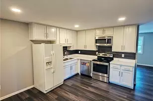 1154 Olivet Dr, Buford, GA 30518 - Photo 9