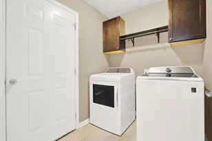 4046 River Elan Dr, Gainesville, GA 30507 - Photo 9