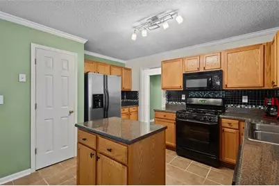 1835 Winding Crossing Trail, Fairburn, GA 30213 - Photo 7