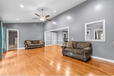 17 Mountain Oaks Drive, Carrollton, GA 30116 - Photo 15