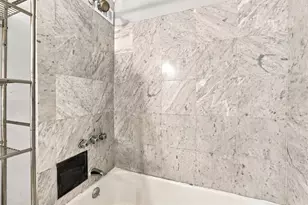 300 Peachtree St NE, Atlanta, GA 30308 - Photo 17