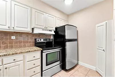 300 Peachtree Street NE #20O, Atlanta, GA 30308 - Photo 3