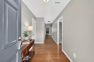 1237 Laurelwood Ln, Lawrenceville, GA 30045 - Photo 5