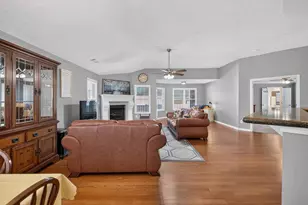1237 Laurelwood Ln, Lawrenceville, GA 30045 - Photo 7