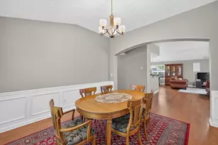 1237 Laurelwood Ln, Lawrenceville, GA 30045 - Photo 19