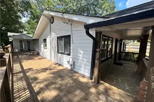 2992 Villa Esta Dr, Atlanta, GA 30341 - Photo 7