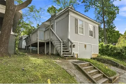 1039 Hampton Street NW, Atlanta, GA 30318 - Photo 1