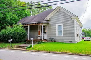 201 Austin Ave, Carrollton, GA 30117 - Photo 3