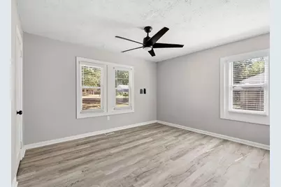 313 Glen Iris Drive, Monroe, GA 30655 - Photo 11