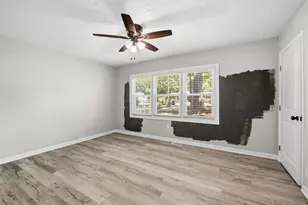 313 Glen Iris Dr, Monroe, GA 30655 - Photo 17