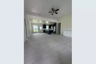 243 Charlton Street, Jesup, GA 31545 - Photo 7