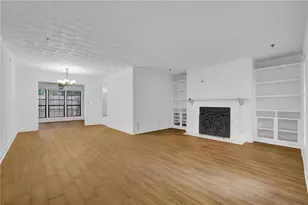 2806 Vinings Central Dr SE, Atlanta, GA 30339 - Photo 3