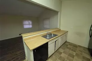 4481 Abernathy Dr, Snellville, GA 30039 - Photo 3
