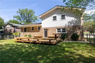 4950 Happy Hollow Rd, Dunwoody, GA 30360 - Photo 35