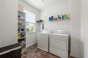 1585 Habershal Road NW, Atlanta, GA 30318 - Photo 17