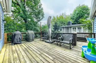 1835 Woodland Hills Ave NW, Atlanta, GA 30318 - Photo 23
