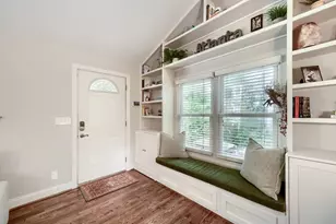 1835 Woodland Hills Ave NW, Atlanta, GA 30318 - Photo 5