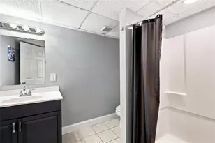 613 Holly Dr S, Gainesville, GA 30501 - Photo 21