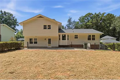 3662 Sweet Briar Lane SE, Conyers, GA 30094 - Photo 5