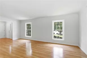 3662 Sweet Briar Ln SE, Conyers, GA 30094 - Photo 11