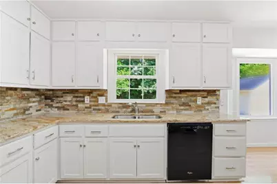3662 Sweet Briar Lane SE, Conyers, GA 30094 - Photo 15