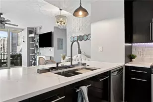 3338 Peachtree Rd NE, Atlanta, GA 30326 - Photo 9