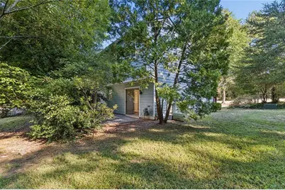 101 Vineyard Pond Drive NW, Norcross, GA 30071 - Photo 25