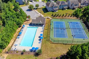 1366 Castleberry Dr, Buford, GA 30518 - Photo 51