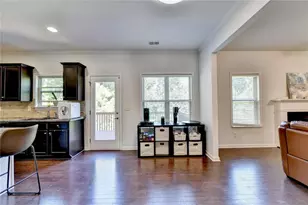 1366 Castleberry Dr, Buford, GA 30518 - Photo 15