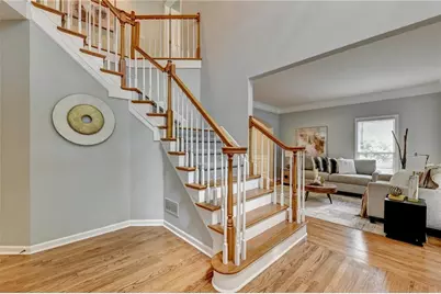 3545 Sentry View Trace, Suwanee, GA 30024 - Photo 7