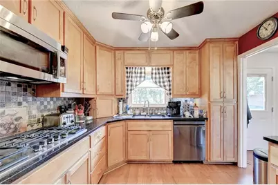 2926 Elizabeth Lane, Snellville, GA 30078 - Photo 7