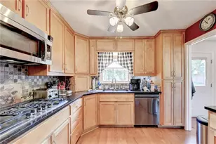 2926 Elizabeth Ln, Snellville, GA 30078 - Photo 7