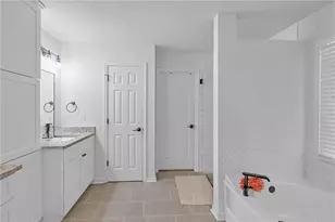 1934 McLennon Ct, Lawrenceville, GA 30043 - Photo 25