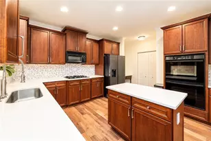 2690 Ivy Brook Ln, Buford, GA 30519 - Photo 13