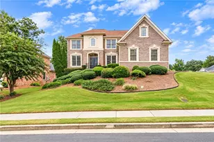 2690 Ivy Brook Ln, Buford, GA 30519 - Photo 3
