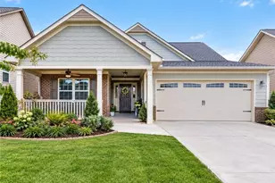 4826 Lost Creek Dr, Gainesville, GA 30504 - Photo 1