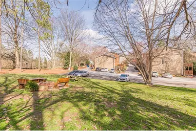 656 Park Village Drive NE, Atlanta, GA 30306 - Photo 47
