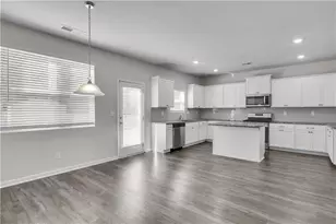 3152 Hawthorn Farm Blvd, Loganville, GA 30052 - Photo 15