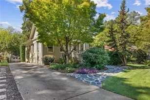 1058 Rosedale Rd NE, Atlanta, GA 30306 - Photo 3
