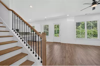 5619 Pine Street, Flowery Branch, GA 30542 - Photo 15