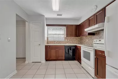 5189 Village Green Way, Alpharetta, GA 30009 - Photo 7